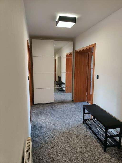 Ferienwohnung Cervena Cesta Kunovice Exterior foto